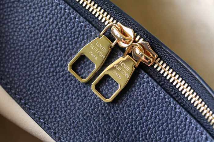 Flight Mode Bella Tote “32*23*13CM” 0711
