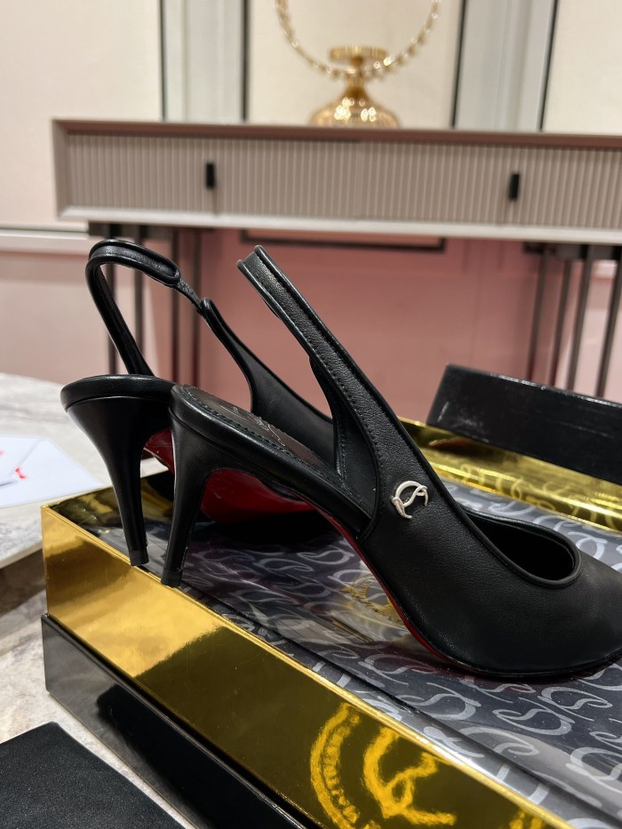 Lacquer Tip Thick Heel(Female)36-41=