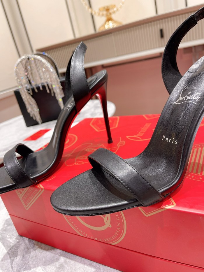 Lacquer Tip Thick Heel(Female)36-41=