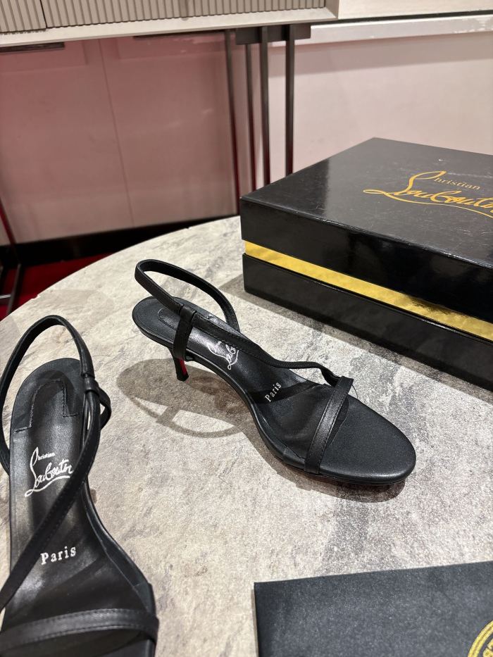 Lacquer Tip Thick Heel(Female)36-41=
