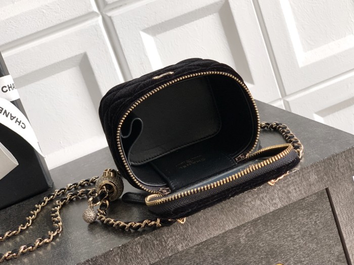 25K Mini Velvet Vanity Case “11x8.5x7cm” -006 =AS5197