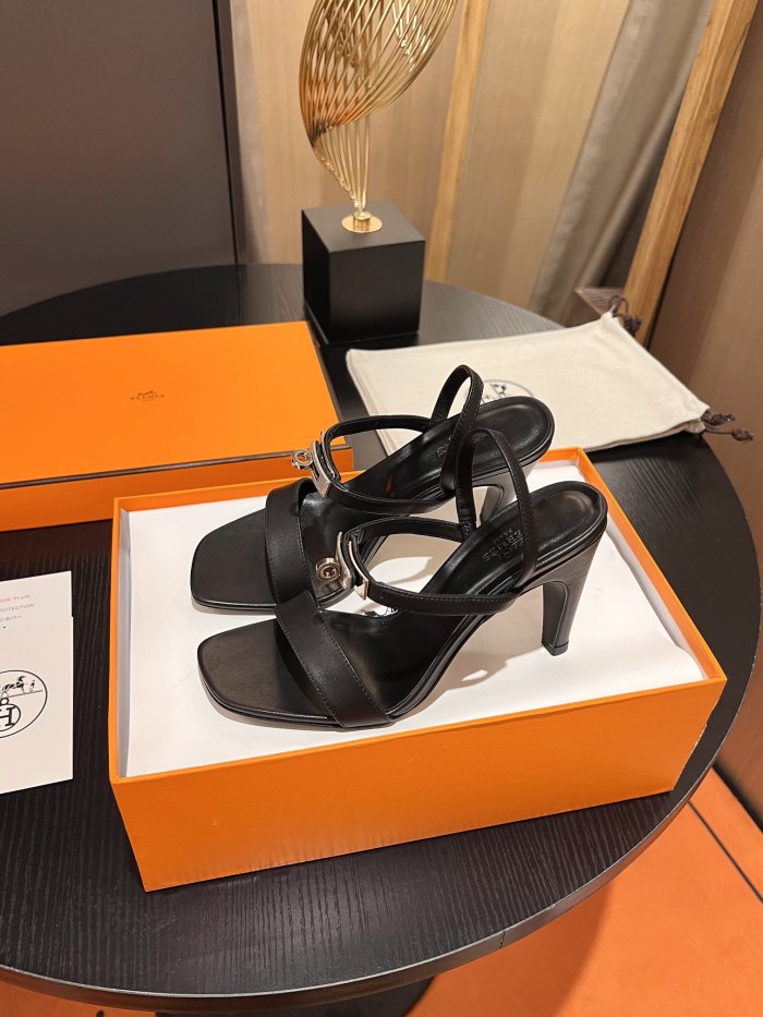 Glamour Sandals (Female)36-41=