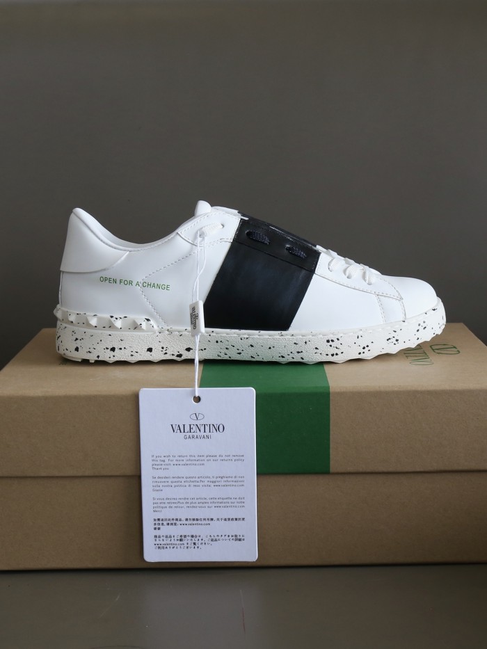 Rockstud Untitled Sneaker(Unisex)36-45=