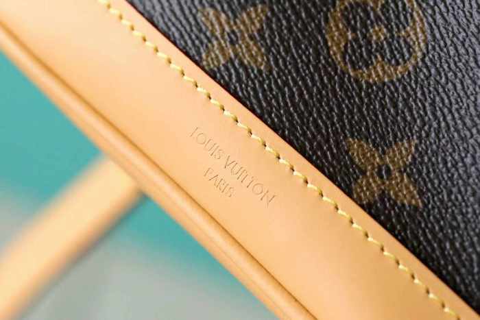 PM Soho “23*8*17CM” 065