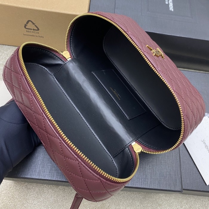 GABY large vanity bag in lambskin  22.5*15*8CM  -006=