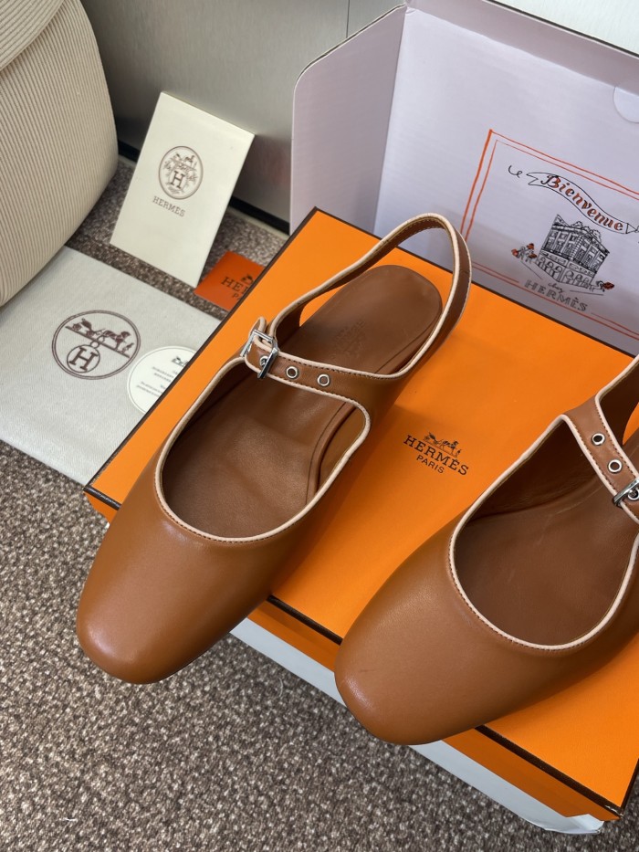 Kleo Slingback (Female)36-41=