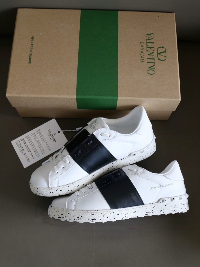 Rockstud Untitled Sneaker(Unisex)36-45=