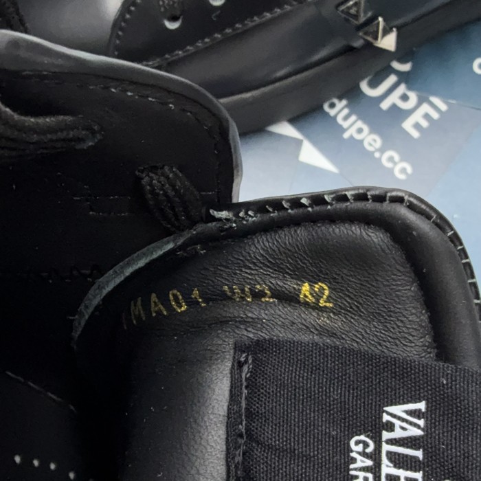 Rockstud Untitled Sneaker(Unisex)36-45