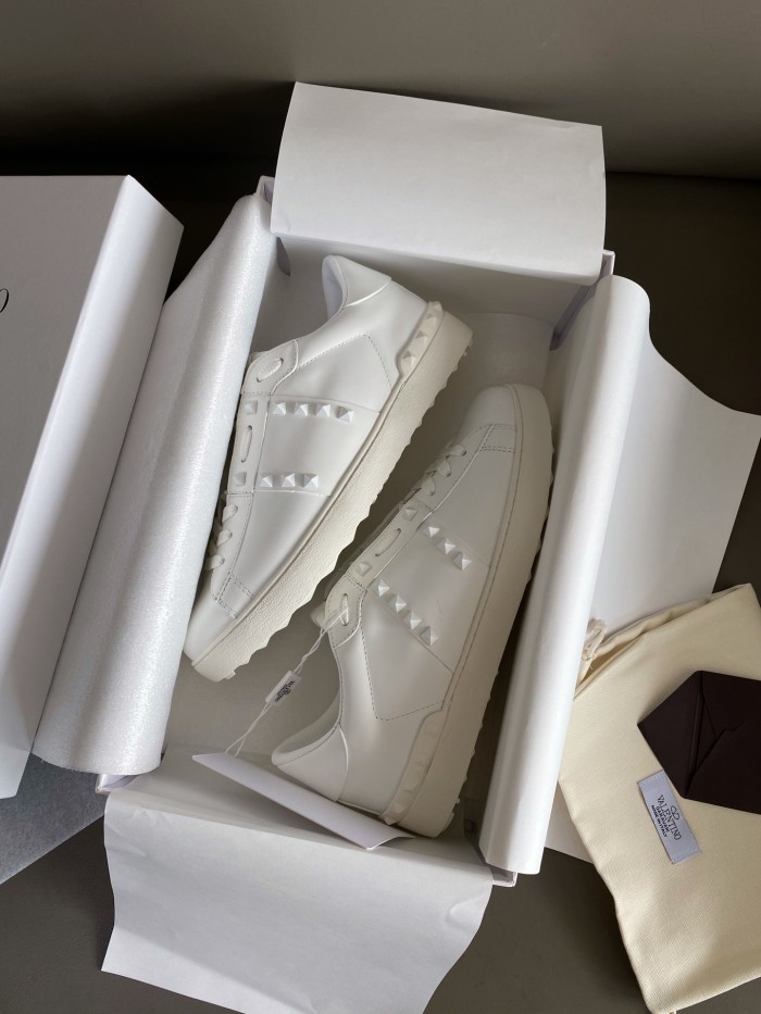 Rockstud Untitled Sneaker(Unisex)36-45=