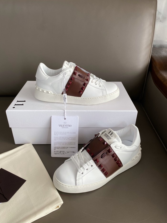 Rockstud Untitled Sneaker(Unisex)36-45=