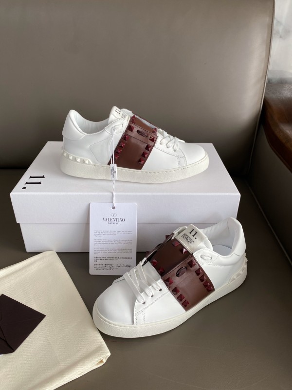 Rockstud Untitled Sneaker(Unisex)36-45=