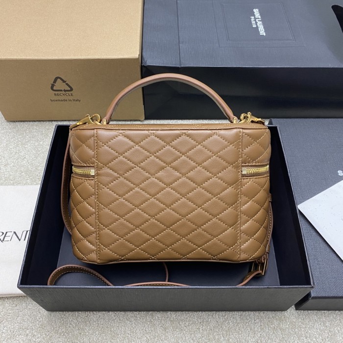 GABY large vanity bag in lambskin  22.5*15*8CM  -006=