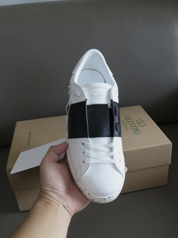 Rockstud Untitled Sneaker(Unisex)36-45=