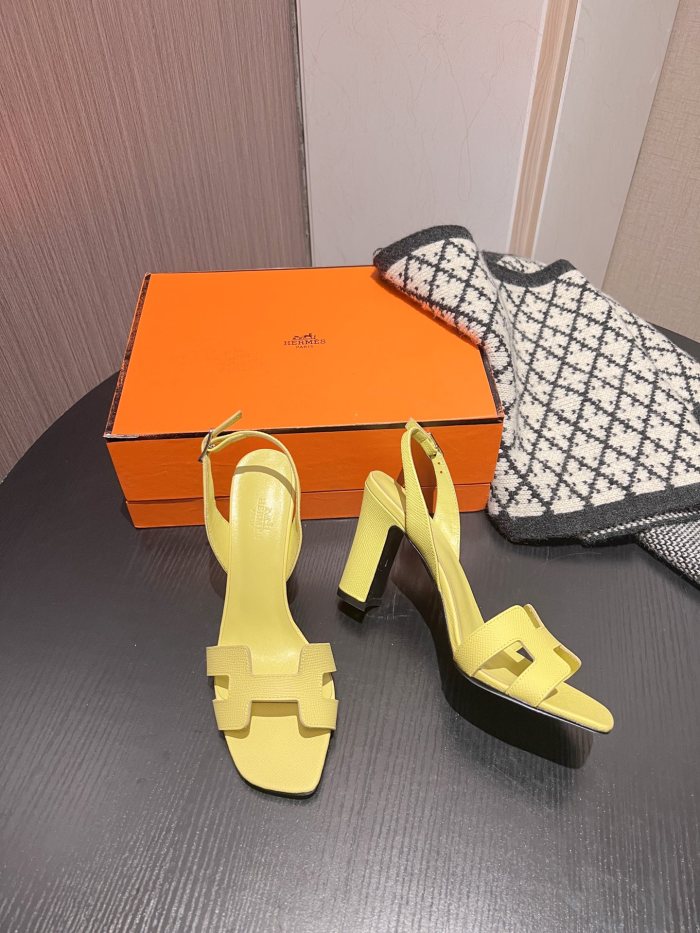 Encens Sandals (Female)36-41=