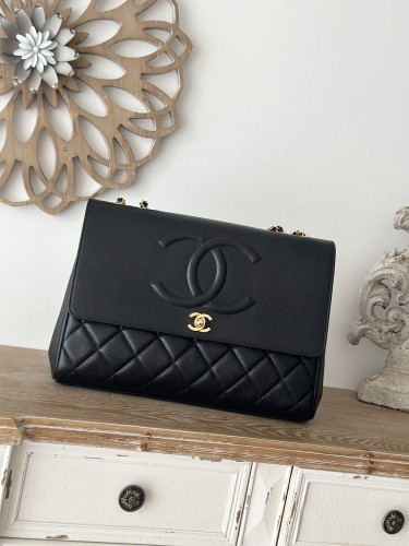 Vintage Large Single Shoulder Bag Grained Calfskin “33x23x11cm” -0301 =A2215