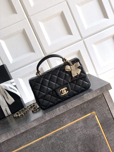 25K Classic Flap Handbag “20x13x9cm” -007 =AS5204