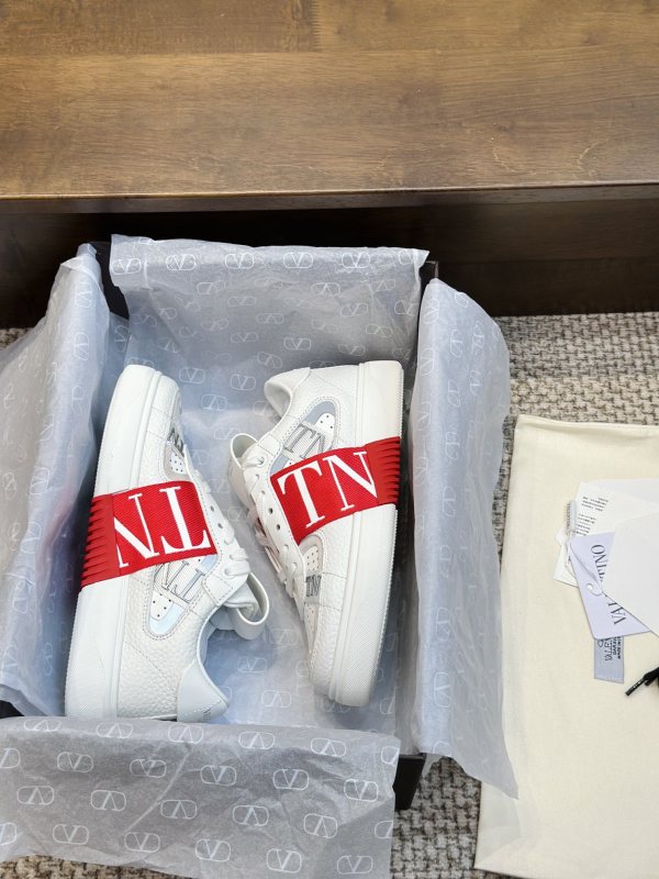 Low-Top Sneakera(Unisex)36-45=