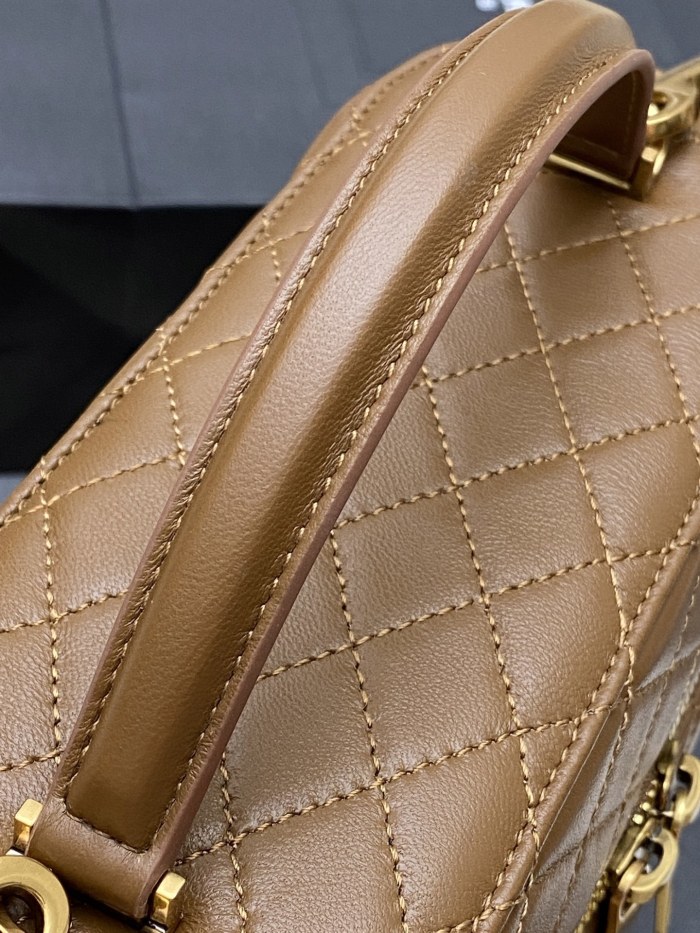GABY large vanity bag in lambskin  22.5*15*8CM  -006=