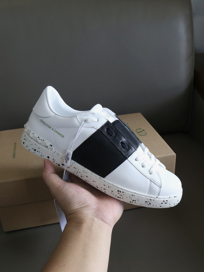 Rockstud Untitled Sneaker(Unisex)36-45=