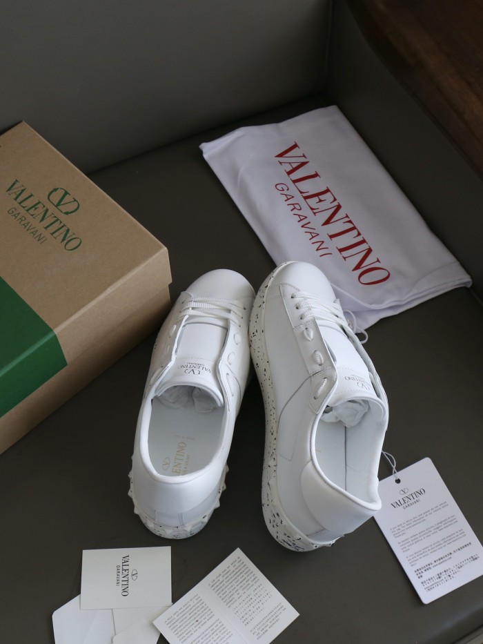 Rockstud Untitled Sneaker(Unisex)36-45=