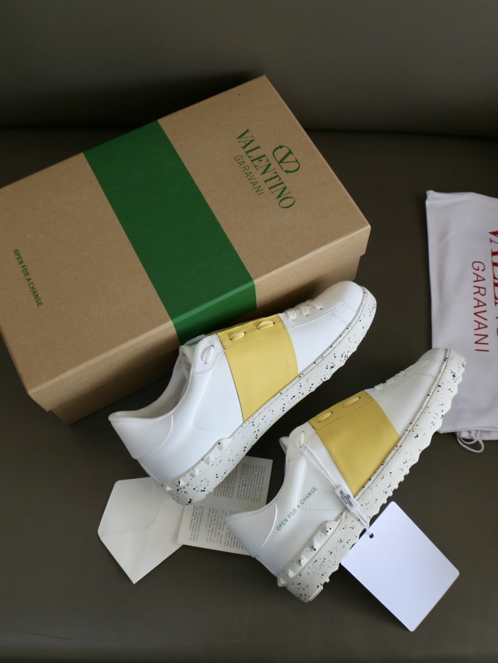 Rockstud Untitled Sneaker(Unisex)36-45=