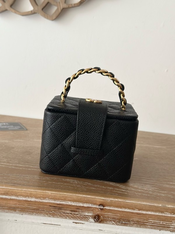 Vintage Mini Vanity Case Grained Calfskin “11x9.5x8.5cm” -036 =2227