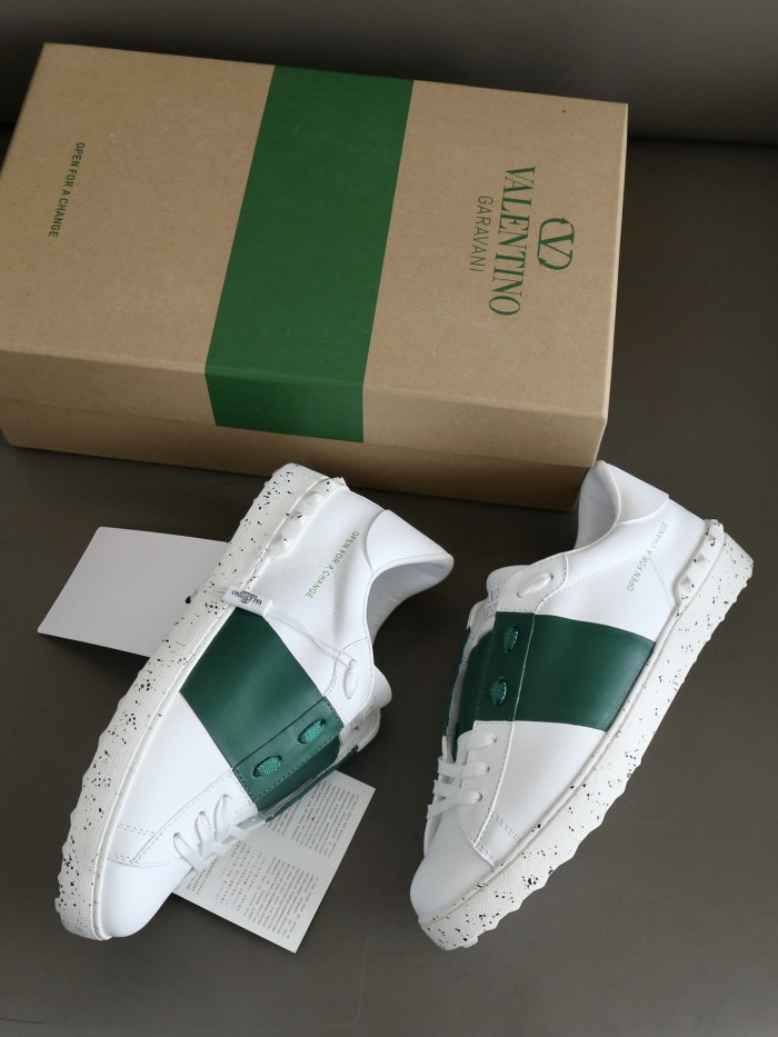 Rockstud Untitled Sneaker(Unisex)36-45=