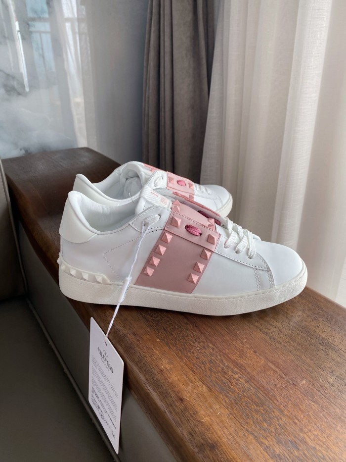 Rockstud Untitled Sneaker(Unisex)36-45=