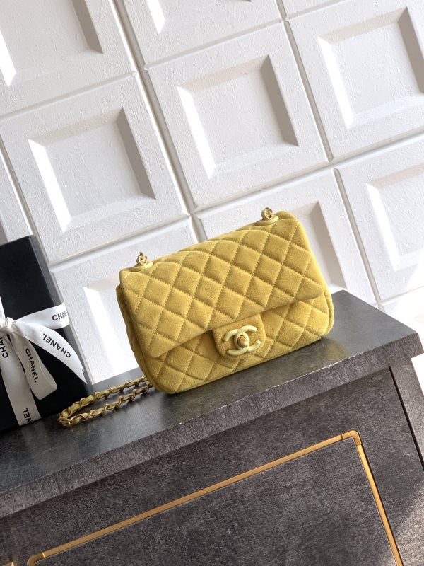 26C Mini Classic Flap Bag “20x14x6cm” -076 =A01116