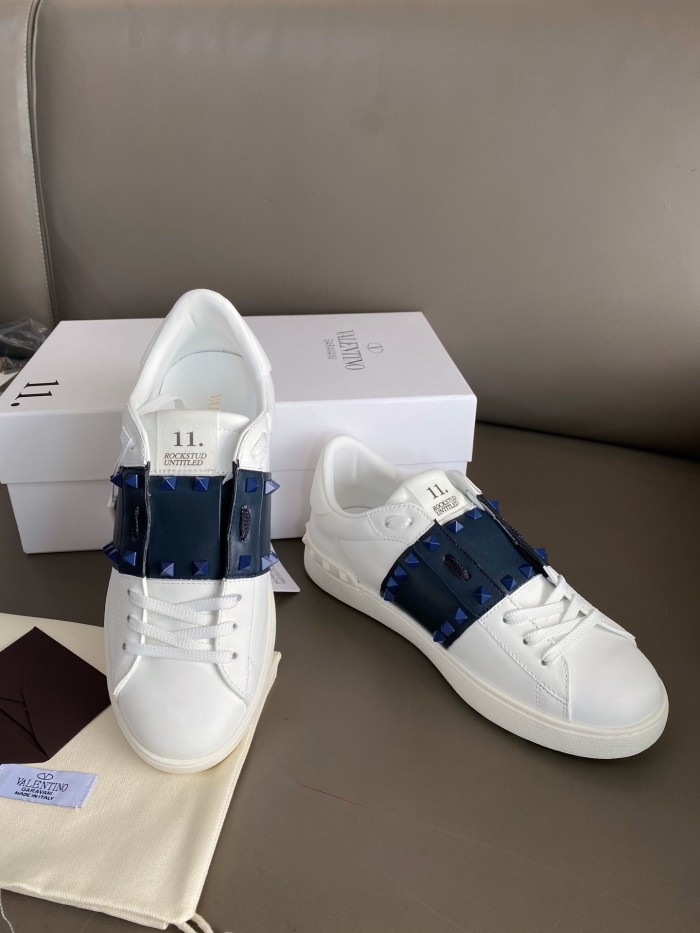 Rockstud Untitled Sneaker(Unisex)36-45=