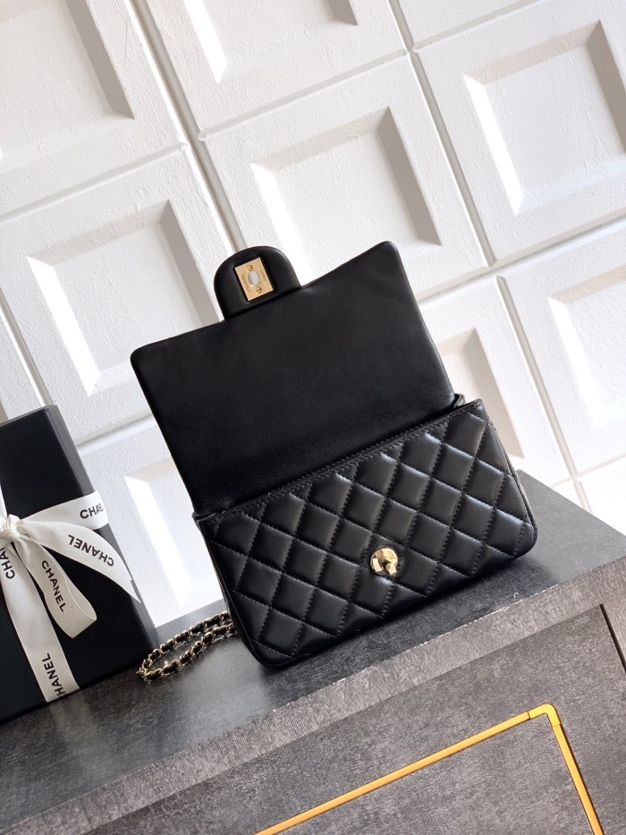 25K Classic Flap Handbag “20x13x9cm” -007 =AS5204