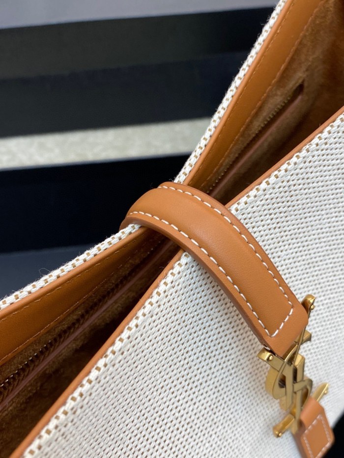 LE 5A7  23*16*6.5CM  -055=