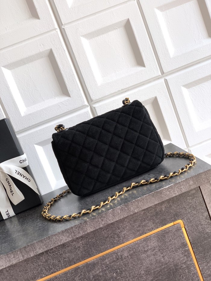 26C Mini Classic Flap Bag “20x14x6cm” -076 =A01116