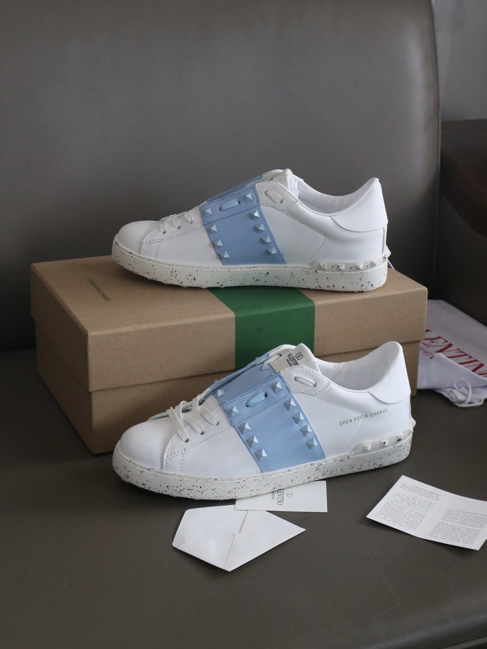 Rockstud Untitled Sneaker(Unisex)36-45=
