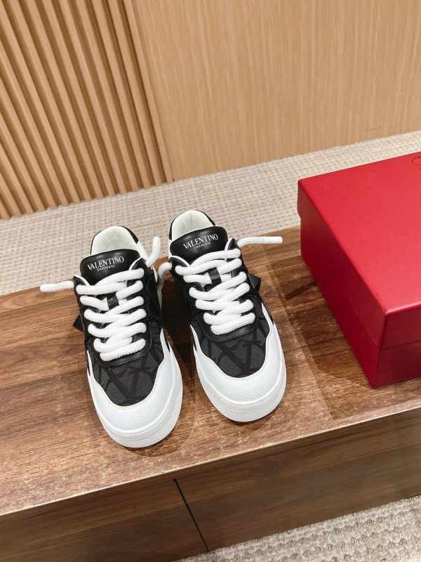 XL Low-Top Sneaker(Unisex)36-45=