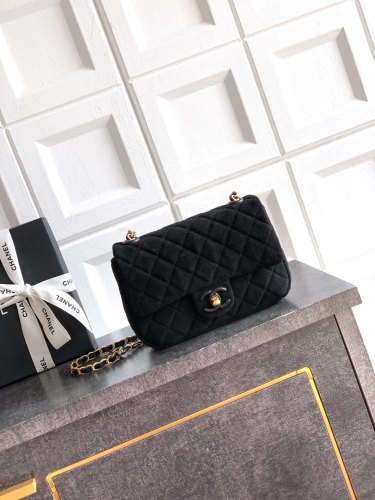26C Mini Classic Flap Bag “20x14x6cm” -076 =A01116