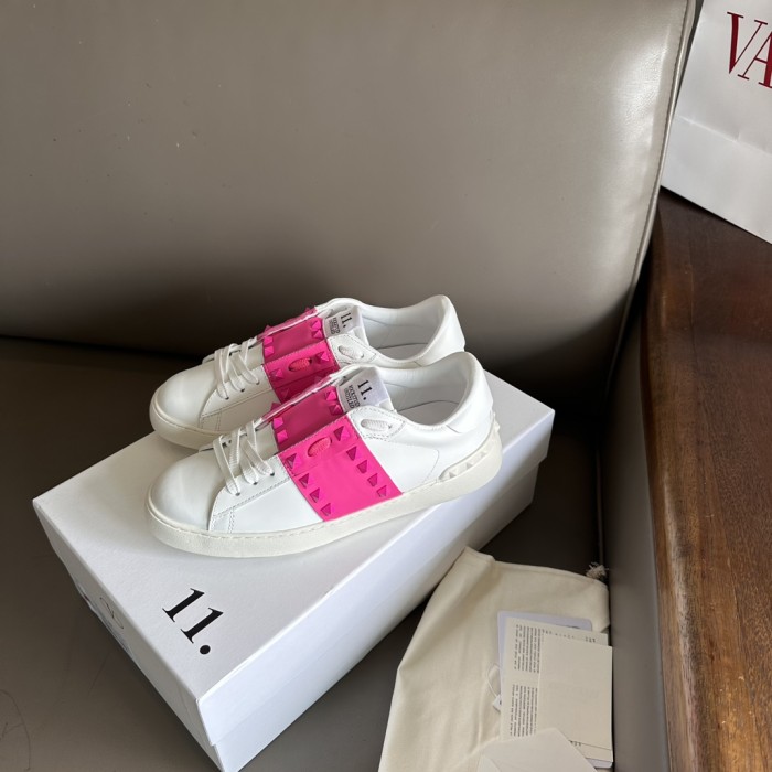 Rockstud Untitled Sneaker(Unisex)36-45=
