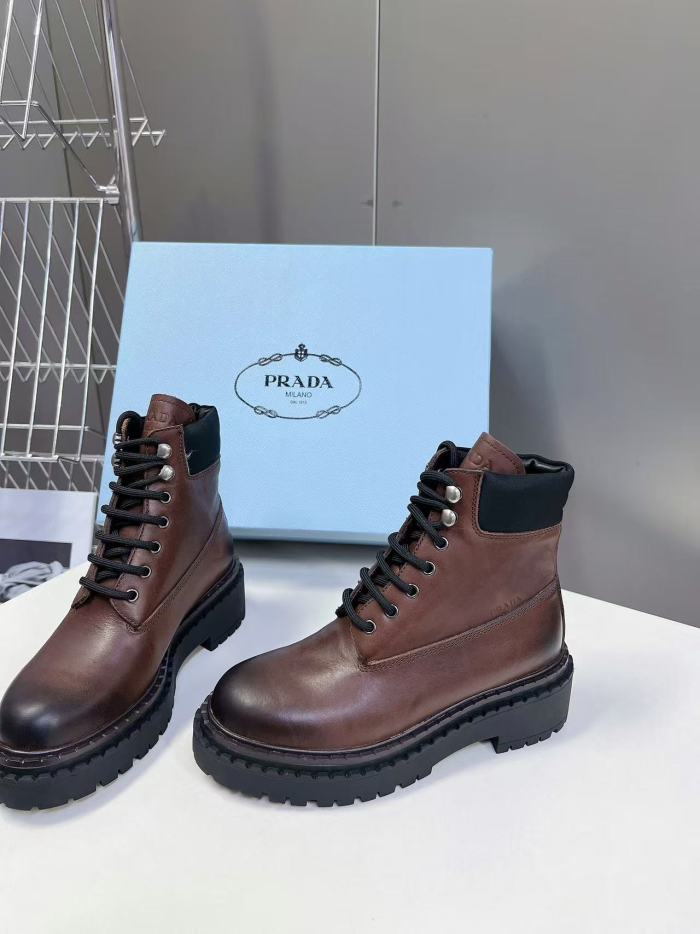 Boots (Female) 35-40=
