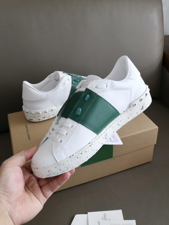 Rockstud Untitled Sneaker(Unisex)36-45=
