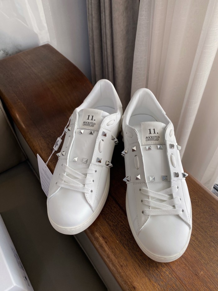 Rockstud Untitled Sneaker(Unisex)36-45=