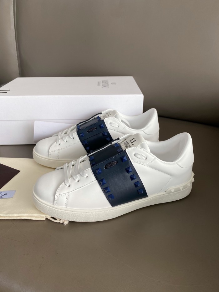 Rockstud Untitled Sneaker(Unisex)36-45=