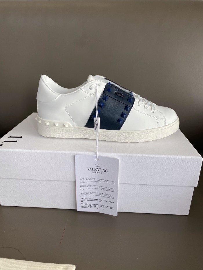 Rockstud Untitled Sneaker(Unisex)36-45=