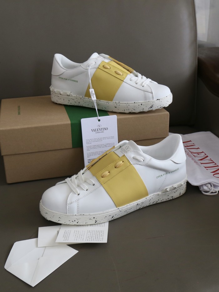 Rockstud Untitled Sneaker(Unisex)36-45=
