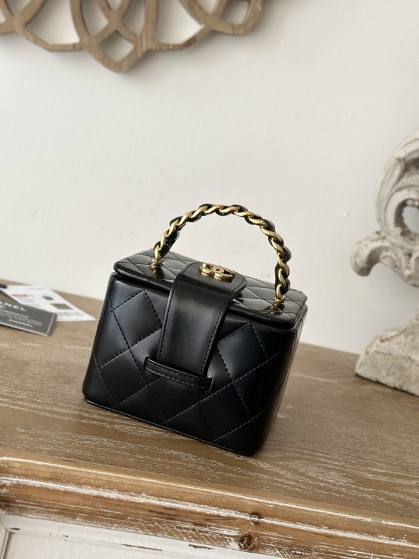 Vintage Mini Vanity Case Grained Calfskin “11x9.5x8.5cm” -036 =2227