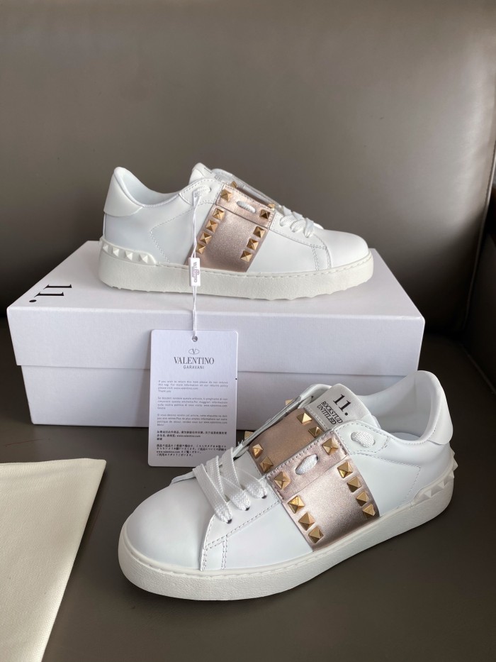Rockstud Untitled Sneaker(Unisex)36-45=