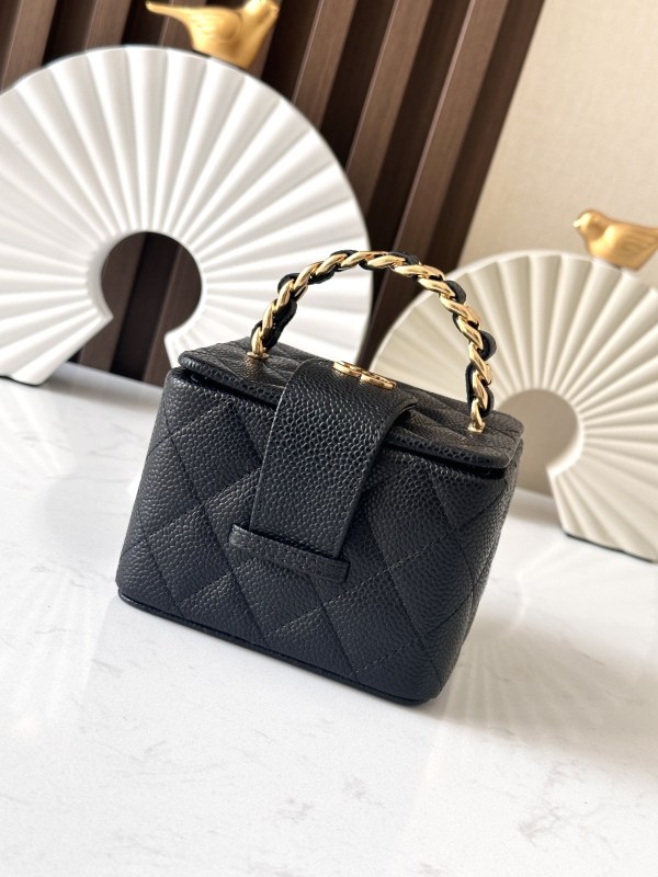 Vintage Mini Vanity Case Grained Calfskin “11x9.5x8.5cm” -036 =2227