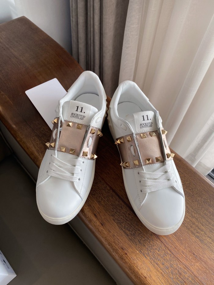 Rockstud Untitled Sneaker(Unisex)36-45=