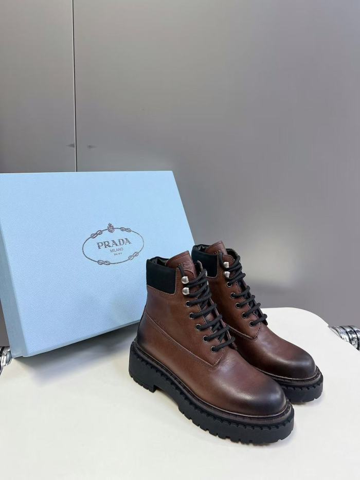 Boots (Female) 35-40=