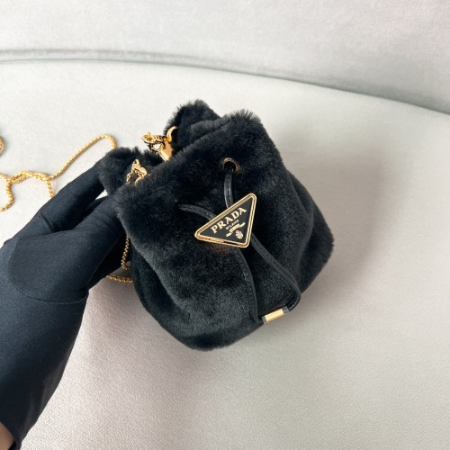Chain-Linked Velvet Mini BucketBag“14.5*12*7.5CM”-086=