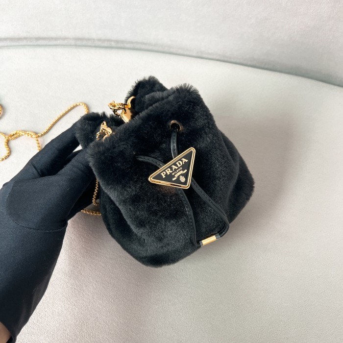 Chain-Linked Velvet Mini BucketBag“14.5*12*7.5CM”-086=